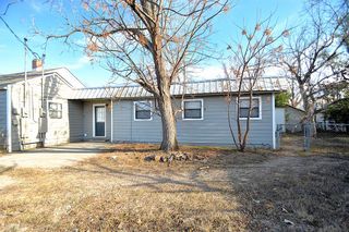 1707-A E Main St, Kerrville, TX 78028
