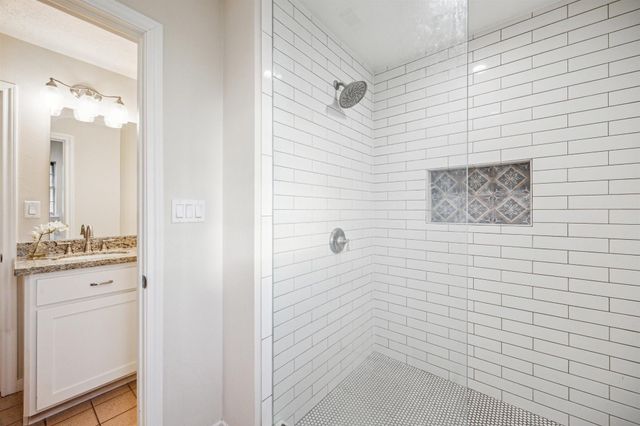 546 River Plantation Drive, Conroe, TX 77302