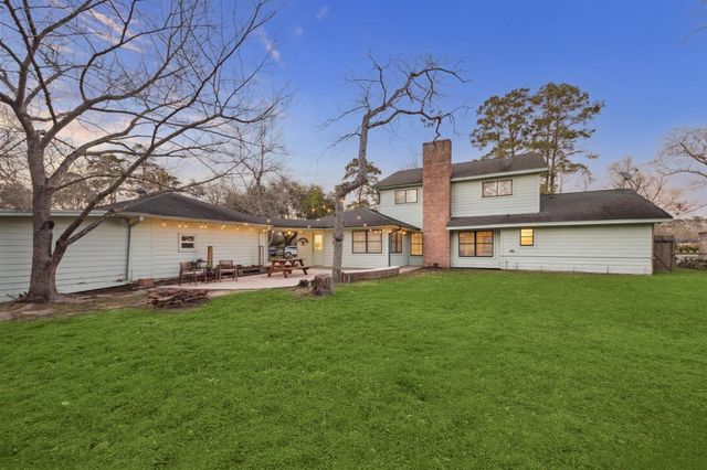 546 River Plantation Drive, Conroe, TX 77302