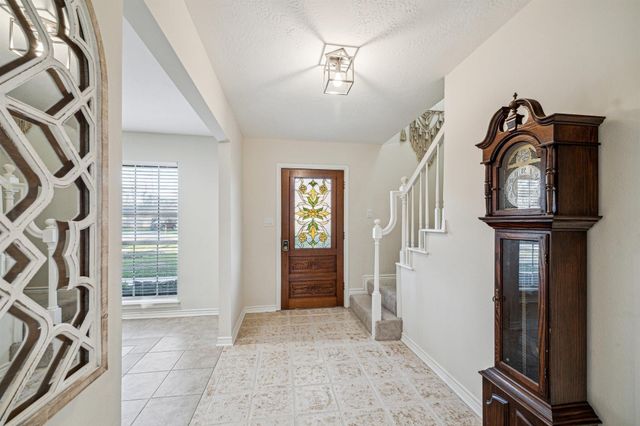 546 River Plantation Drive, Conroe, TX 77302