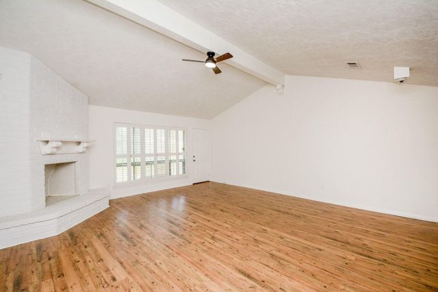 4307 Sloangate Drive, Spring, TX 77373
