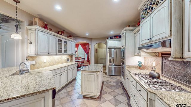 12360 Southhaven, Flint, TX 75762