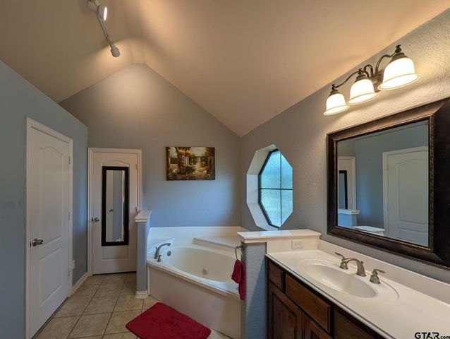 12360 Southhaven, Flint, TX 75762