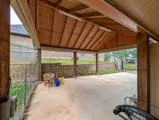 12360 Southhaven, Flint, TX 75762