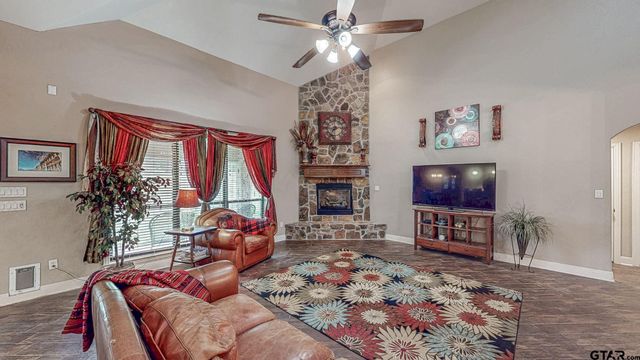 12360 Southhaven, Flint, TX 75762