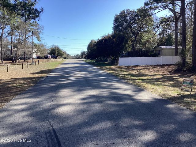 2393 Shoreline Drive SW, Supply, NC 28462