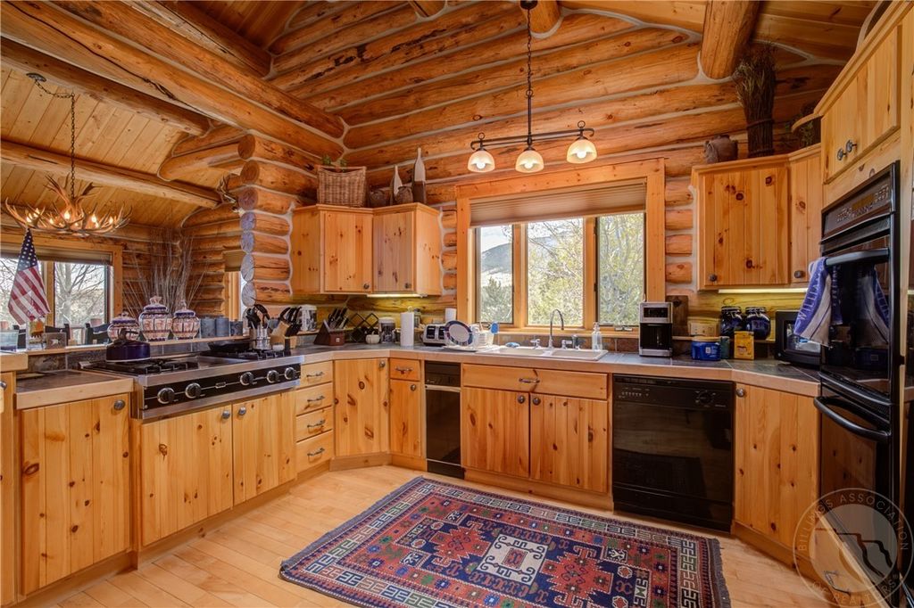 198 Meeteetse Trail ROAD, Red Lodge, MT 59068 photo 7