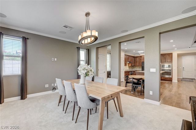 8586 Monument Lake Court, Las Vegas, NV 89113