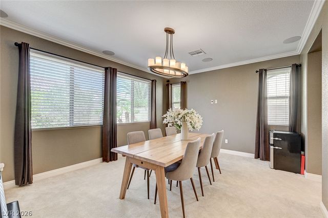8586 Monument Lake Court, Las Vegas, NV 89113