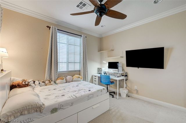 8586 Monument Lake Court, Las Vegas, NV 89113