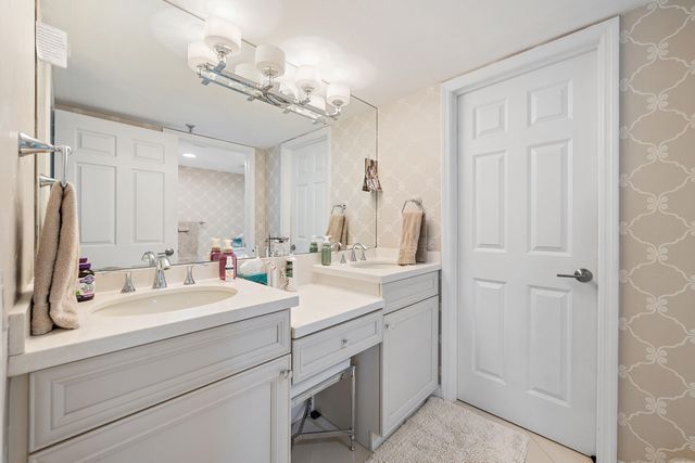 176 Helios Drive 603, Jupiter, FL 33477