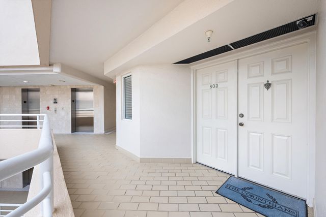 176 Helios Drive 603, Jupiter, FL 33477