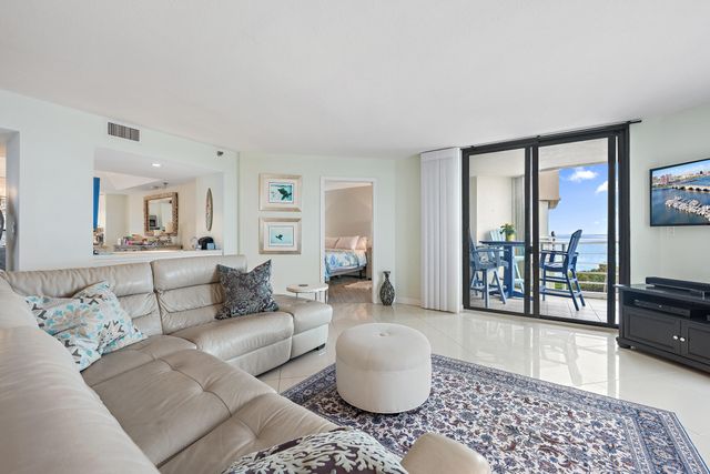 176 Helios Drive 603, Jupiter, FL 33477