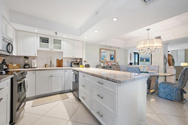 176 Helios Drive 603, Jupiter, FL 33477