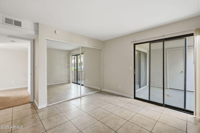 3329 W DANBURY Drive F109, Phoenix, AZ 85053