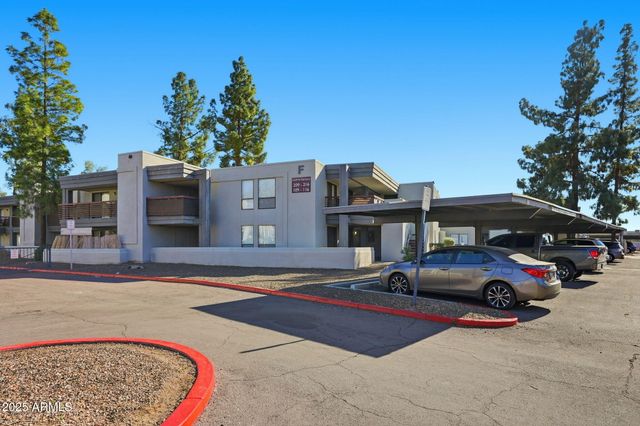 3329 W DANBURY Drive F109, Phoenix, AZ 85053