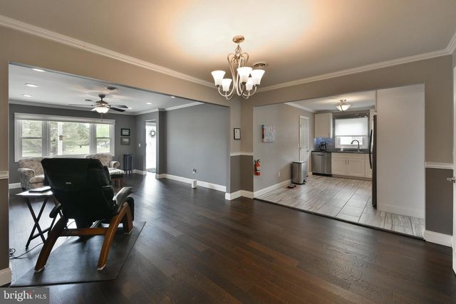 106 HATFIELD CT, Toms River, NJ 08757