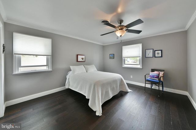 106 HATFIELD CT, Toms River, NJ 08757