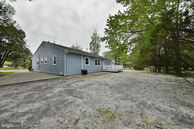106 HATFIELD CT, Toms River, NJ 08757