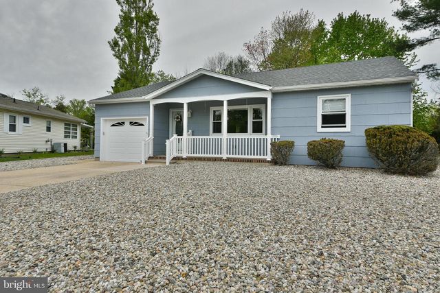 106 HATFIELD CT, Toms River, NJ 08757
