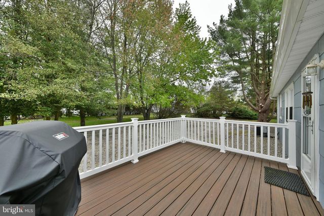 106 HATFIELD CT, Toms River, NJ 08757
