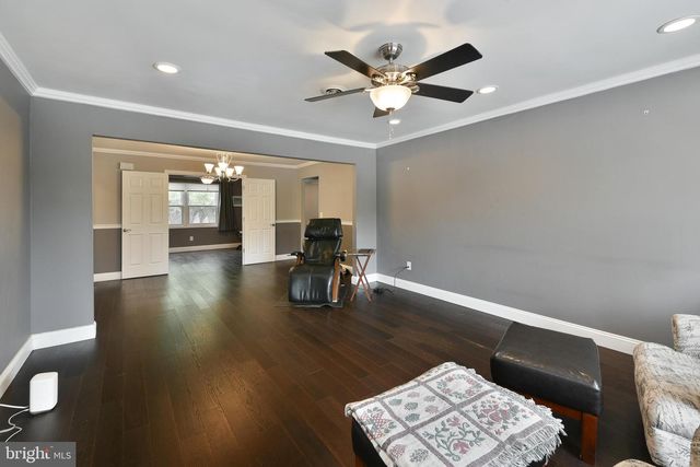 106 HATFIELD CT, Toms River, NJ 08757