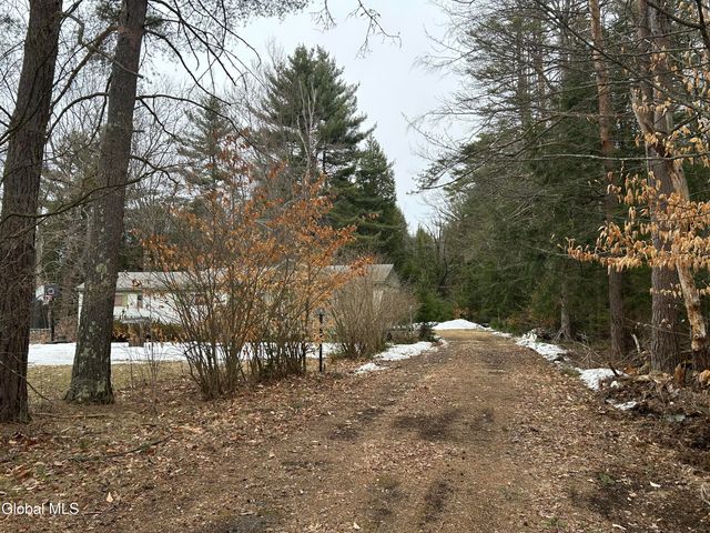 147 Lampman Road, Broadalbin, NY 12025