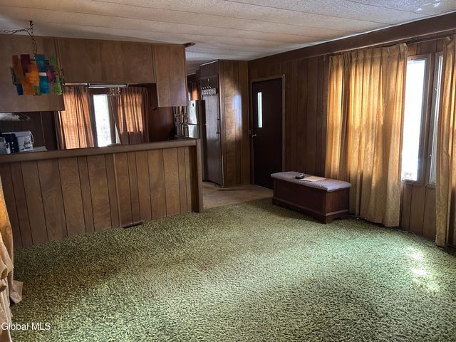 147 Lampman Road, Broadalbin, NY 12025