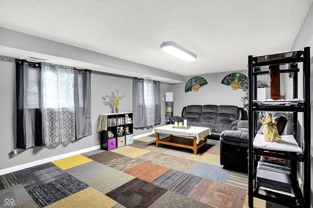 3937 Sarasota Drive, Franklin, IN 46131