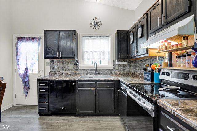 3937 Sarasota Drive, Franklin, IN 46131