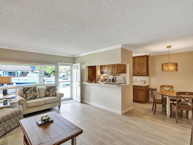 2866 NE 30th Street 3, Fort Lauderdale, FL 33306
