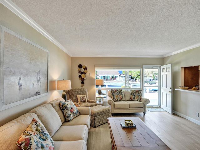 2866 NE 30th Street 3, Fort Lauderdale, FL 33306