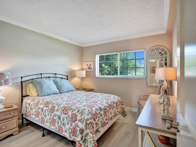 2866 NE 30th Street 3, Fort Lauderdale, FL 33306