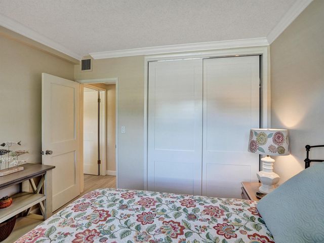 2866 NE 30th Street 3, Fort Lauderdale, FL 33306