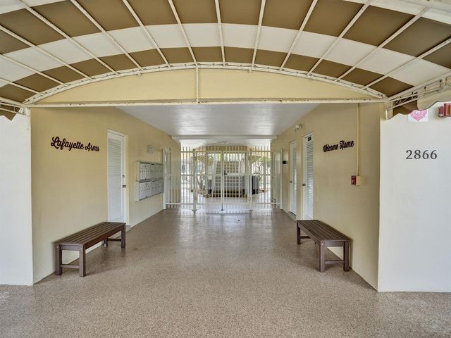 2866 NE 30th Street 3, Fort Lauderdale, FL 33306