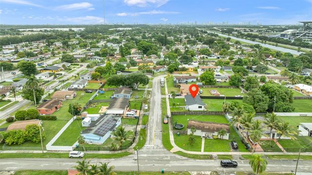 2600 NW 205th St, Miami Gardens, FL 33056