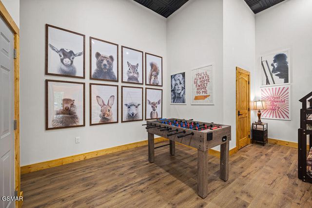 5042 Settlers View Lane, Sevierville, TN 37862