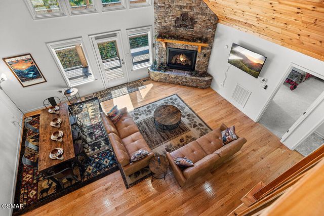 5042 Settlers View Lane, Sevierville, TN 37862