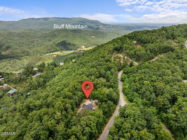 5042 Settlers View Lane, Sevierville, TN 37862