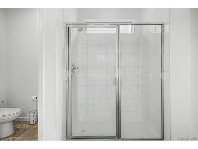 121 S Vandriver Way, Aurora, CO 80018