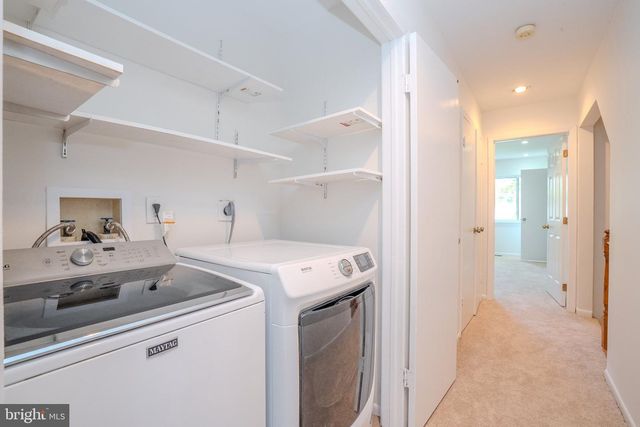 41 TENNYSON DR, Plainsboro, NJ 08536