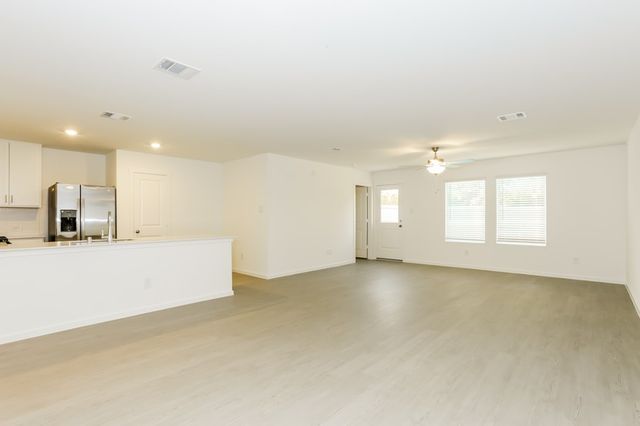 2765 Mistwood Drive, Fort Worth, TX 76108