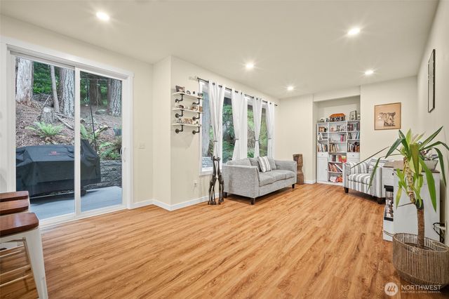 23 Spring Road, Bellingham, WA 98229