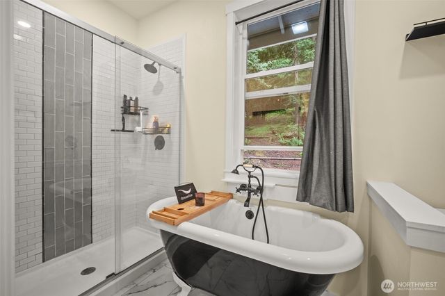 23 Spring Road, Bellingham, WA 98229