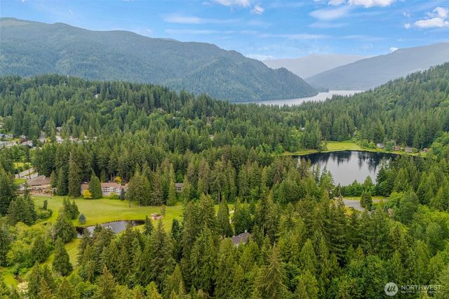 23 Spring Road, Bellingham, WA 98229