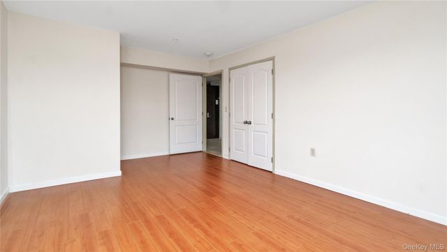 400 Carney Street 608, Glen Cove, NY 11542