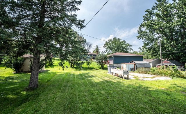 252 Larch Avenue, Owatonna, MN 55060