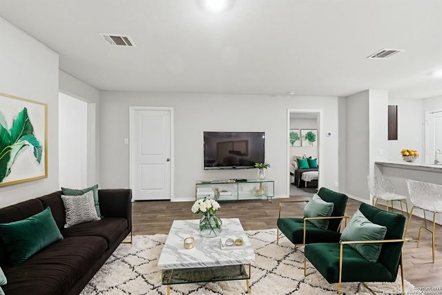 6528 Dynamic Sound, San Antonio, TX 78252