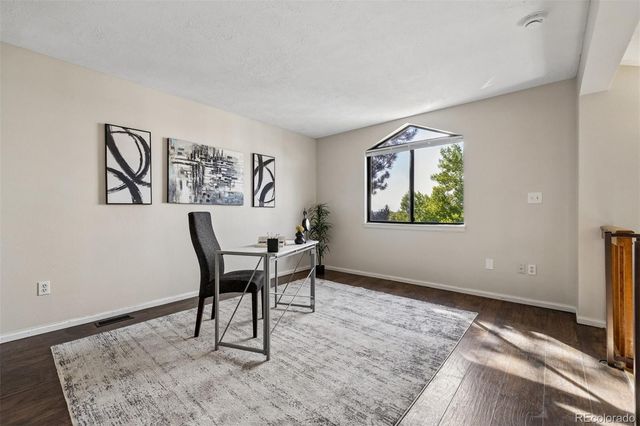 4351 S Andes Way 201, Aurora, CO 80015