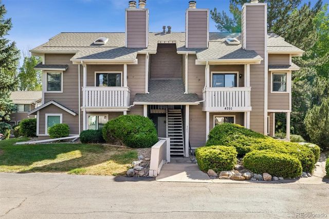4351 S Andes Way 201, Aurora, CO 80015